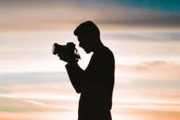 Outdoor Kitchen Decorating: Furnish and Accessorize with Flair